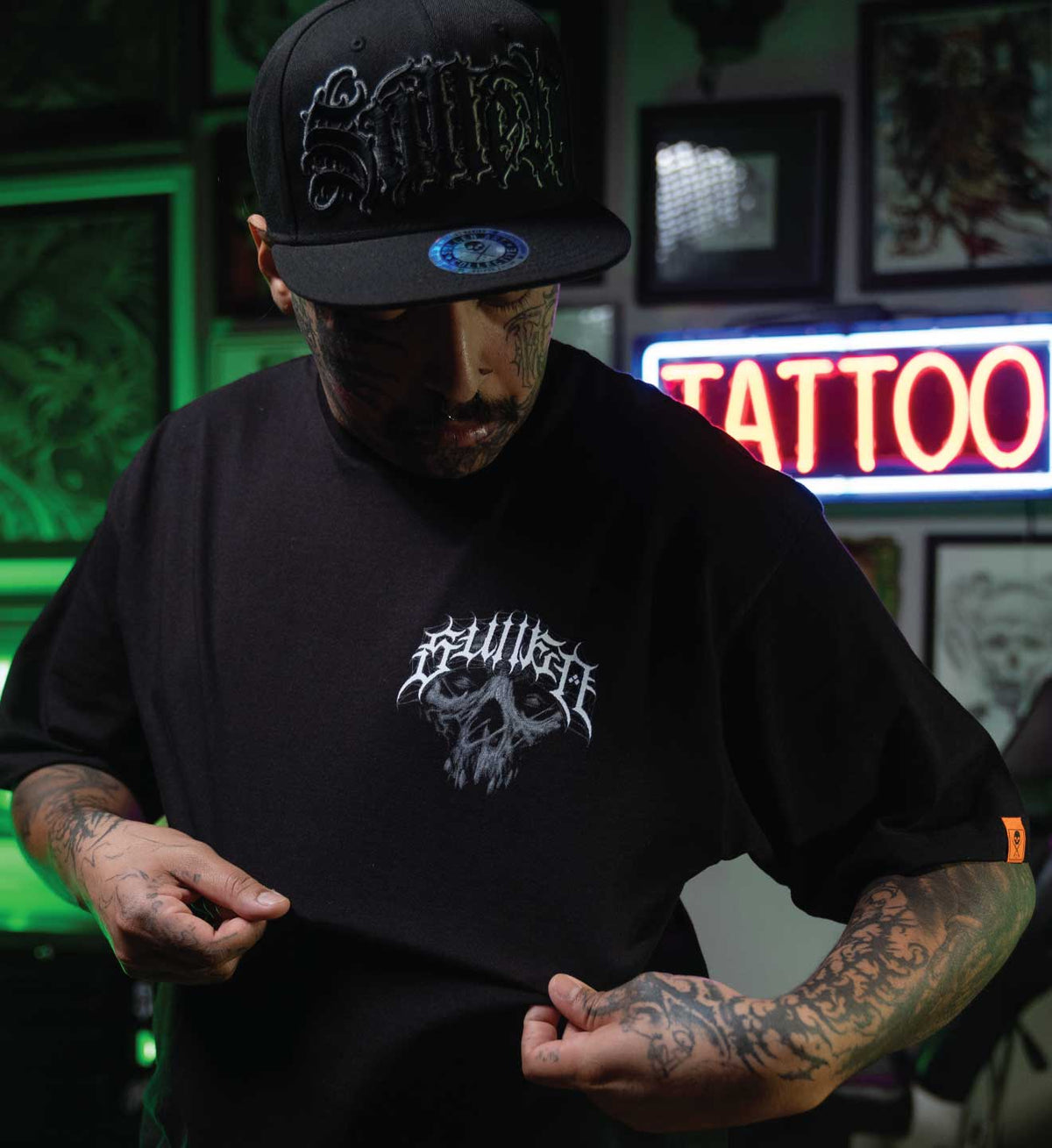 Juan Pajo - Black tee - The Gilded Hollow